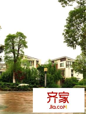 冠城大通瓏灣別墅區(qū)實(shí)景2015.5.29