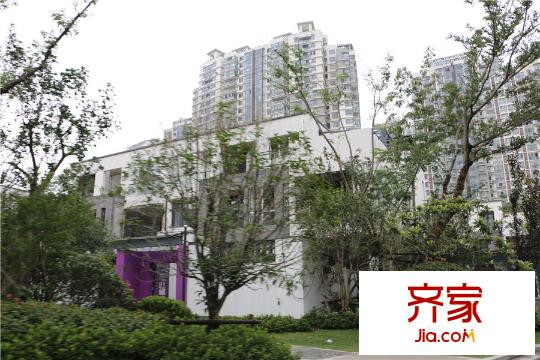 領(lǐng)秀冠南苑小區(qū)2015.9.15
