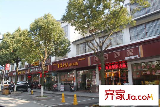 同里盛景園項(xiàng)目南側(cè)50米處商業(yè)配套中心