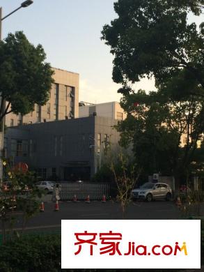 中旅獅山名門項(xiàng)目附近80米獅山街道