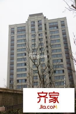 萬(wàn)科玲瓏灣天萃68#高層外立面（2015.3.21）