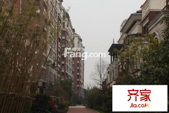 和融優(yōu)山美地城墅聯(lián)排別墅區(qū)最新（2015.3.19）