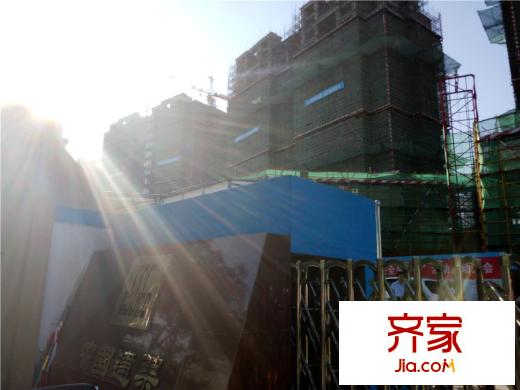 中旅獅山名門項(xiàng)目在建進(jìn)度實(shí)景2015.8.3