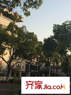 中旅獅山名門項(xiàng)目附近90米獅山派出所