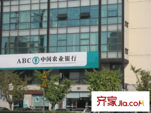和融優(yōu)山美地城墅向北500米南擺宴街農(nóng)業(yè)銀行
