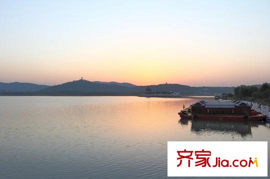 水岸秀墅遠雄御湖園向南500米石湖景區(qū)