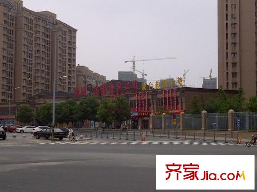 招商長堤項(xiàng)目北200米美樂城