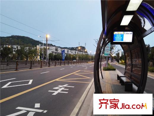 津西美墅館項目北50米公交站臺