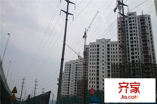 世茂石湖灣項(xiàng)目最新進(jìn)度20150615