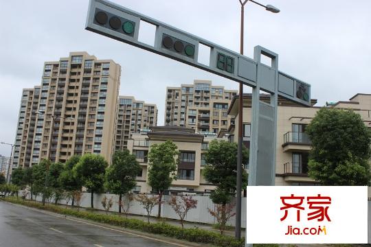 金輝淺灣雅苑工程最新進度2015.10.12
