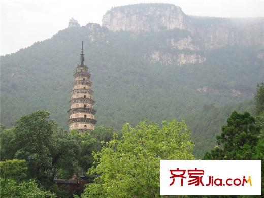 澳海胥江灣項(xiàng)目東北側(cè)6000米靈巖山景區(qū)