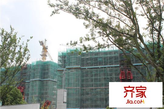 中航樾公館工地在建實(shí)景2015.9.24