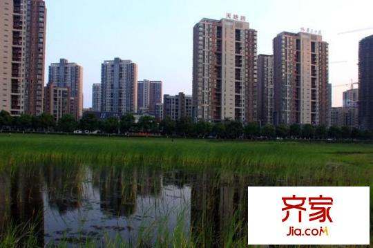天地源水墨三十度外景圖 