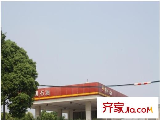 新創(chuàng)悅山墅附近200米的加油站