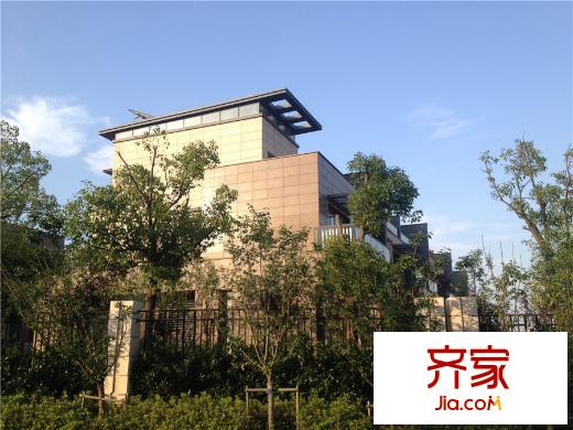 新創(chuàng)悅山墅別墅區(qū)實(shí)景2015.6.5
