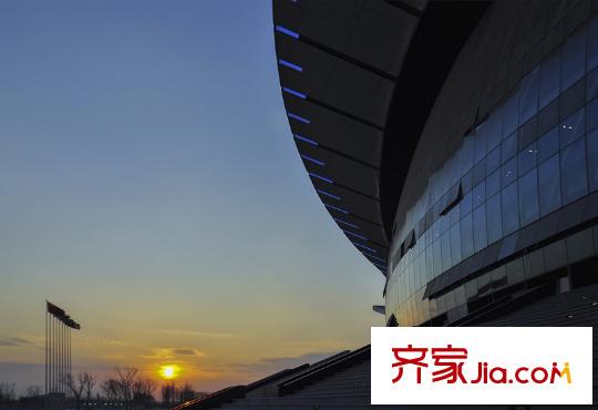 中央公園城向西2000米盛澤新城博覽中心