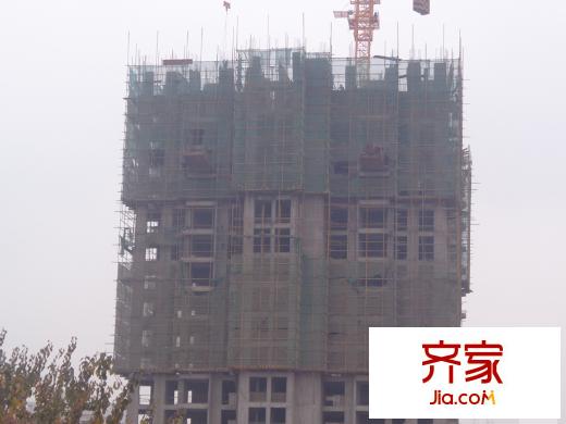 成邦錦繡華庭樓體外景（2013-11）