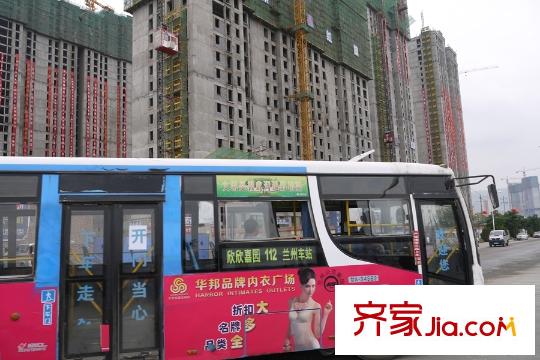 欣欣嘉園112路公交車