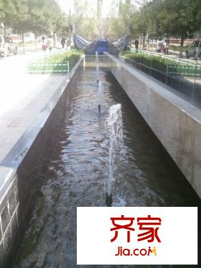 眾邦金水灣1號(hào)院售樓中心外景（2013-7）