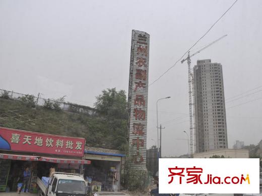 恒大山水城周邊農(nóng)副產(chǎn)品物流中心