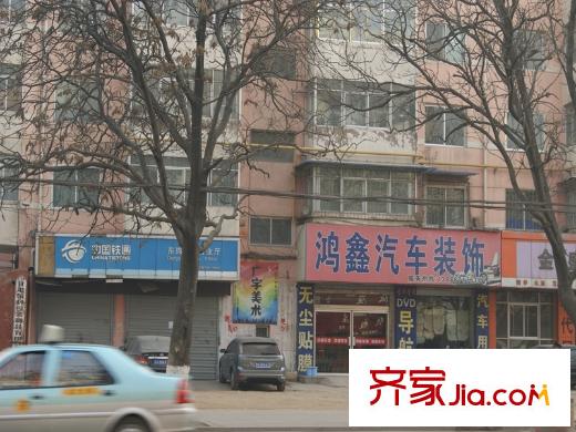 鵬博?金城瓏園周邊配套汽車裝飾店