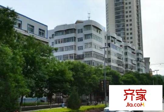 蘭新清洗公司家屬院外景圖 