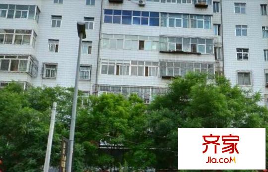 蘭新清洗公司家屬院外景圖 