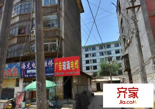 鴻達小區(qū)外景圖 