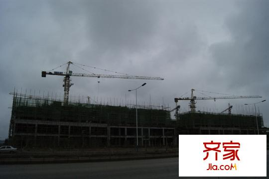 蘭石?睿智名居外側樓棟施工（2015.2.5）