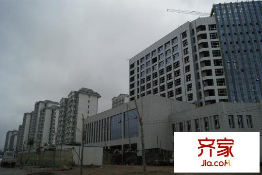 蘭石?睿智名居沿路樓棟外立面（2015.2.5）