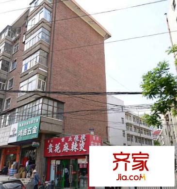 蘭鐵十三號(hào)樓小區(qū)外景圖 