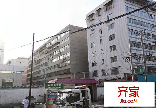 康復(fù)中心家屬院外景圖 