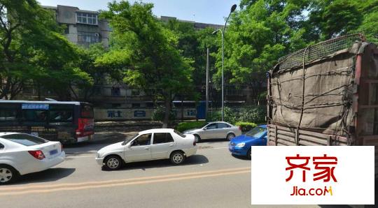 公交公司家屬院(秀川)外景圖公交公司家屬院（秀川） 