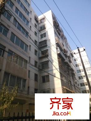 五泉區(qū)工商局家屬院外景圖 