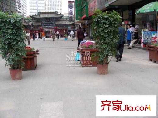 蘭澳花苑配套圖黃廟門前道路寬敞