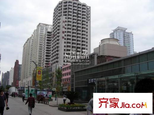 蘭澳花苑配套圖張掖路上高樓林立