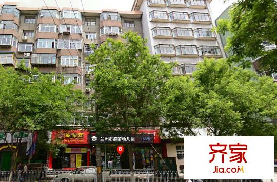 正寧路夜市旁幼兒園小區(qū)外景圖 