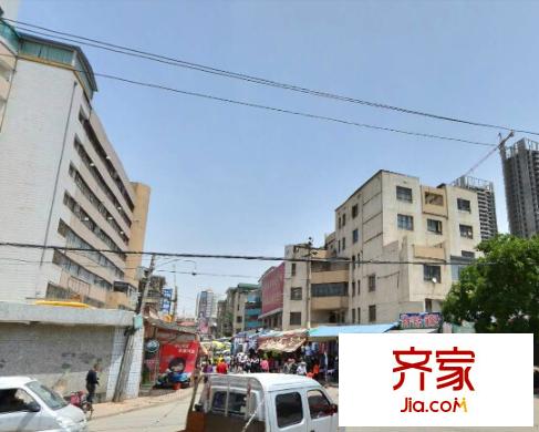 油漆廠家屬院外景圖 