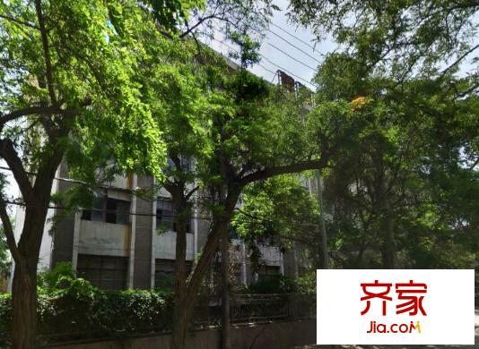 蘭州玻璃廠家屬院外景圖 