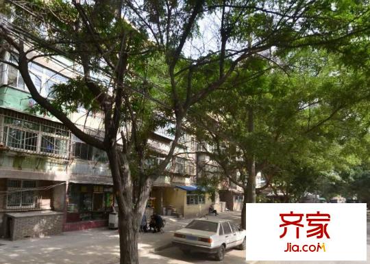 蘭州水泥制管家屬院外景圖水泥制管家屬院 