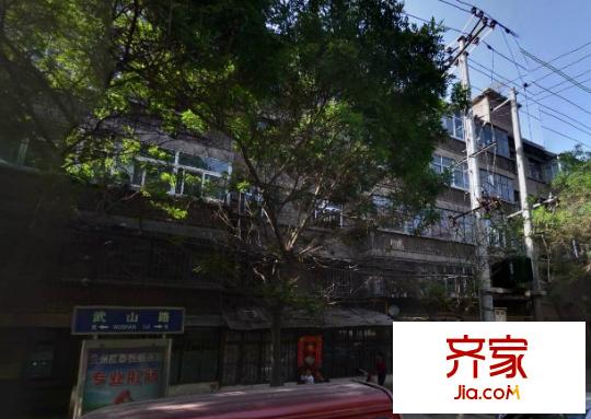 挺進(jìn)小區(qū)外景圖 
