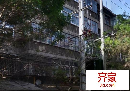 挺進(jìn)小區(qū)外景圖 