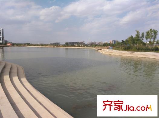經(jīng)緯印象周邊配套蘭州新區(qū)5號(hào)生態(tài)湖