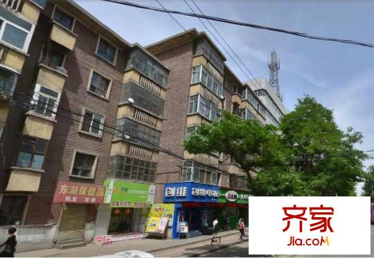 東湖礦燈廠家屬院外景圖  