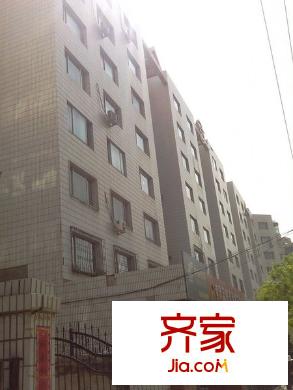 外貿(mào)公司家屬院(南濱河路)外景圖外貿(mào)公司家屬院（南濱河路） 