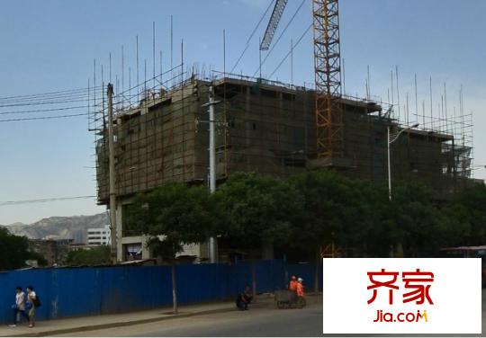 塑料廠家屬院外景圖 