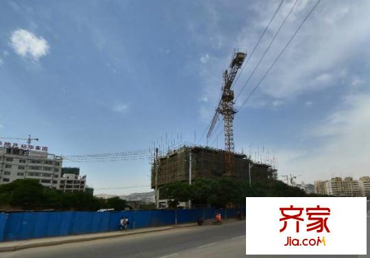 塑料廠家屬院外景圖 