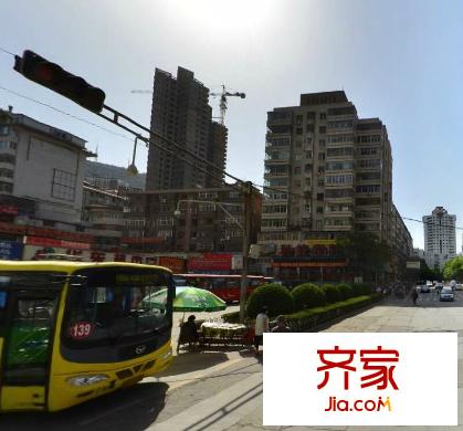 蘭州市政協(xié)家屬院外景圖五泉下廣場(chǎng) 
