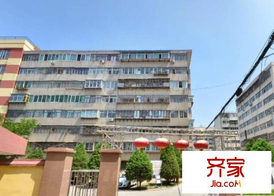 雁灘公務(wù)員培訓(xùn)中心外景圖 