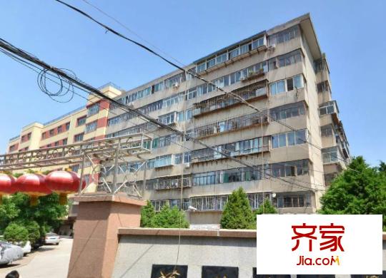 雁灘公務(wù)員培訓(xùn)中心外景圖 